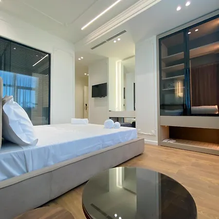 Adore Boutique 4*